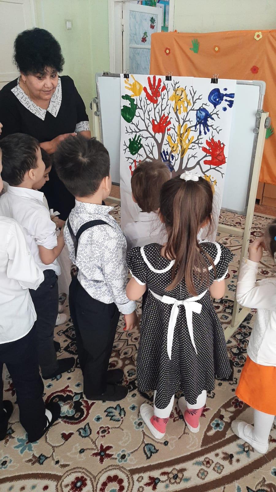 Открытая ОУД с старшей группе №7  "Друг  в беде не бросит"